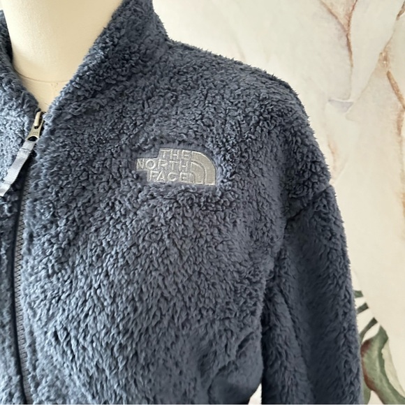 North face sweater— size small - Picture 3 of 13